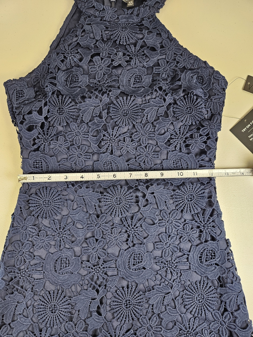 NWT Lulu's Love Poem Dress Women’s XS Lace Mini Crochet Floral Navy Blue - Picture 5 of 10
